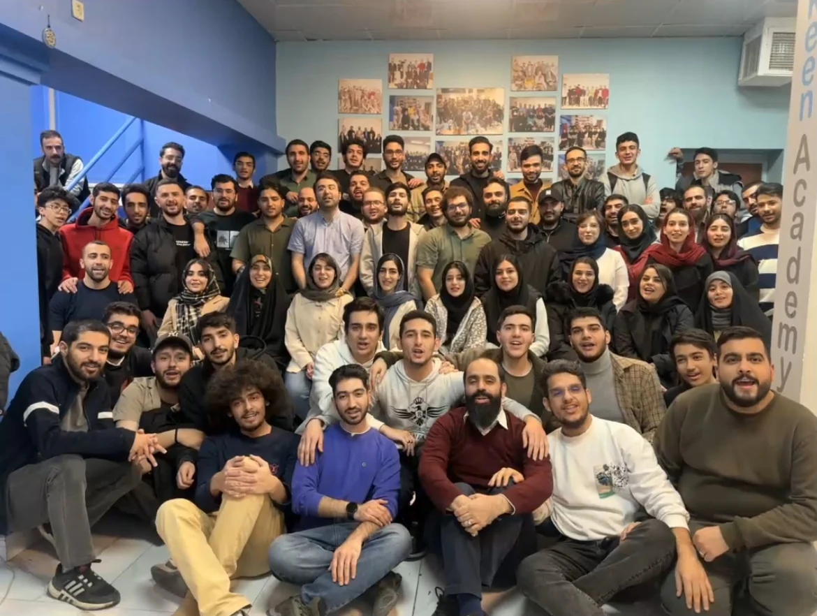 دانشجویان و مکینیهای موفق آکادمی مکین