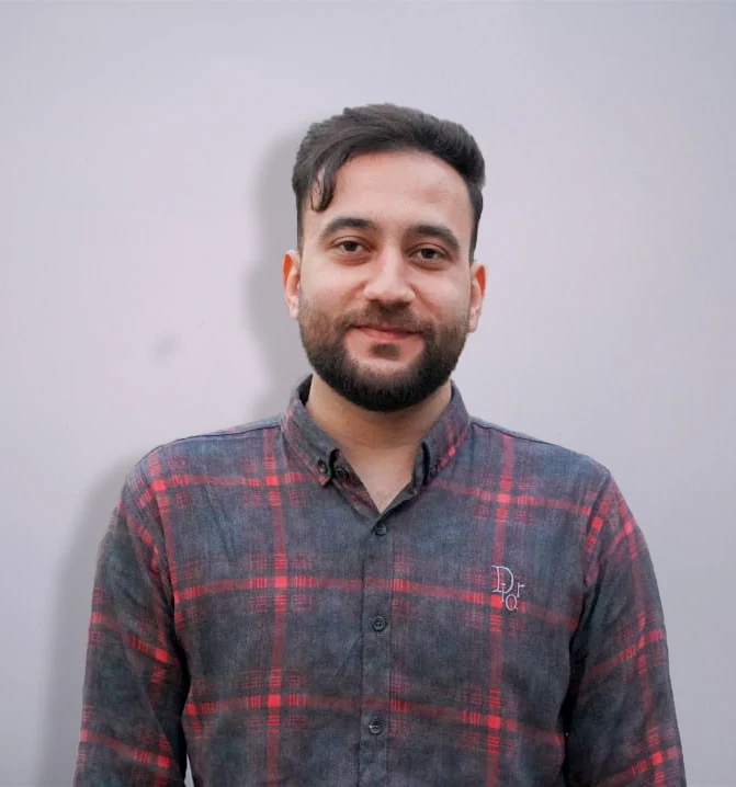تصویر منتور آکادمی مکین